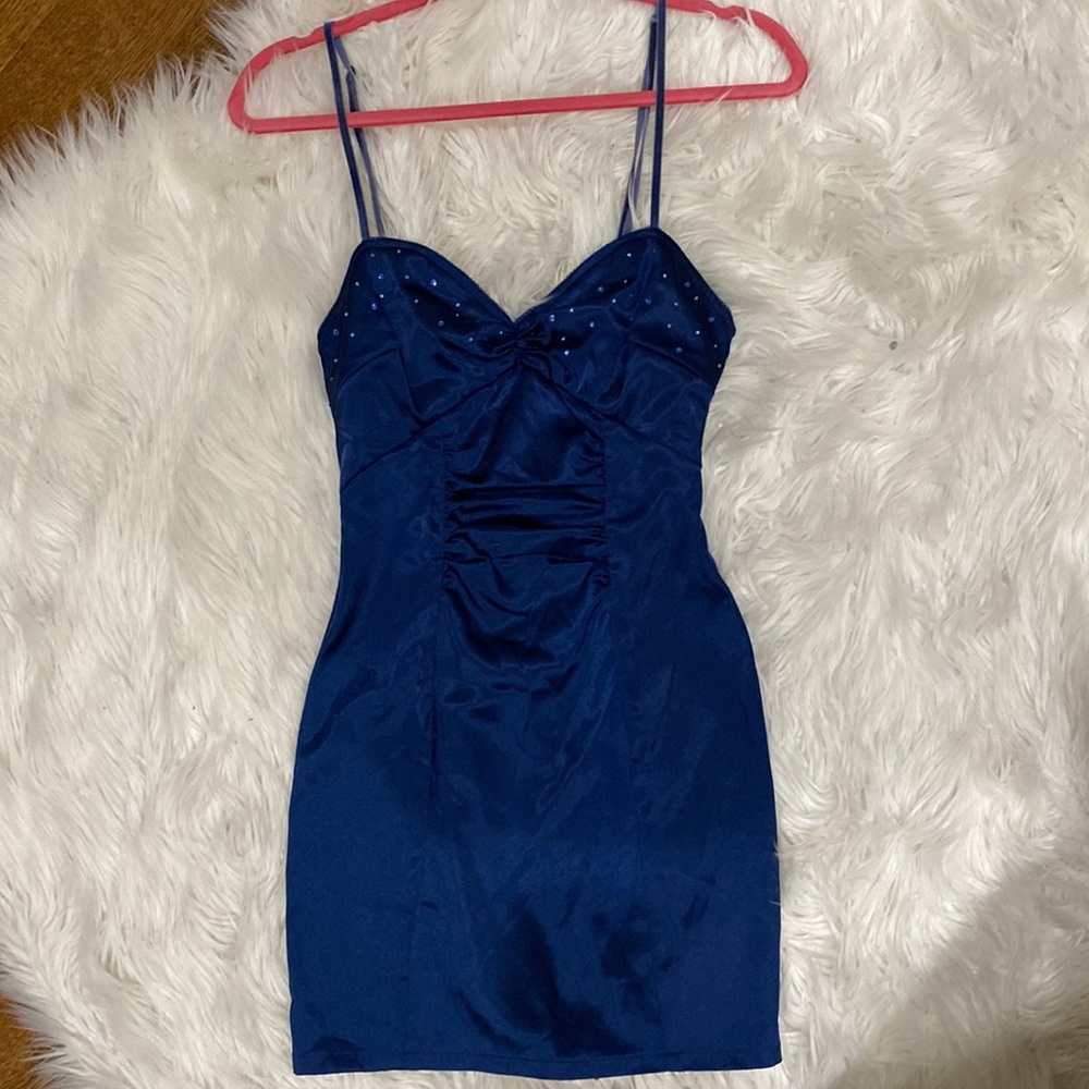 Stunning Guess satin navy blue fitted dress